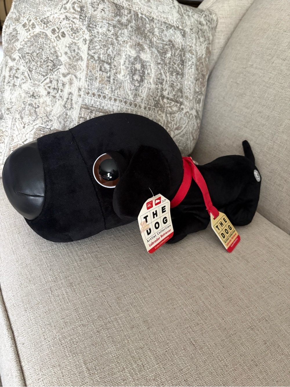 THE DOG Black Labrador Retriever 20” Artlist Collection NWT 2002